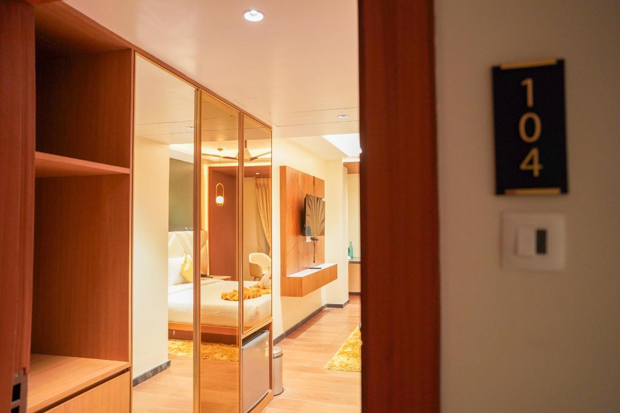 Hotel Beyond Blu Portblair Port Blair Bagian luar foto